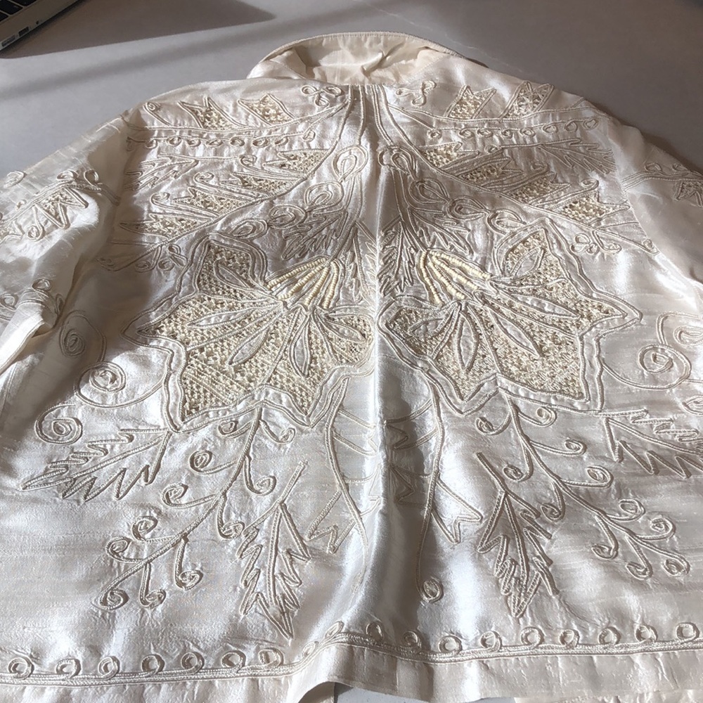 100% Silk - Lightweight Jacket - image 3